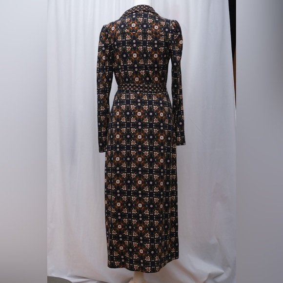 Boden collared notch jersey dress basil bloom tile print. Size 6 - Picture 7 of 11